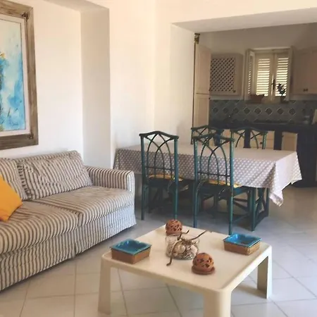 Grazia Charming House With Garden Villa *